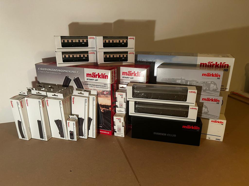 Märklin H0 Treinset met Locomotieven, wagons en rails, Ophalen, Wisselstroom, Treinset, Zo goed als nieuw