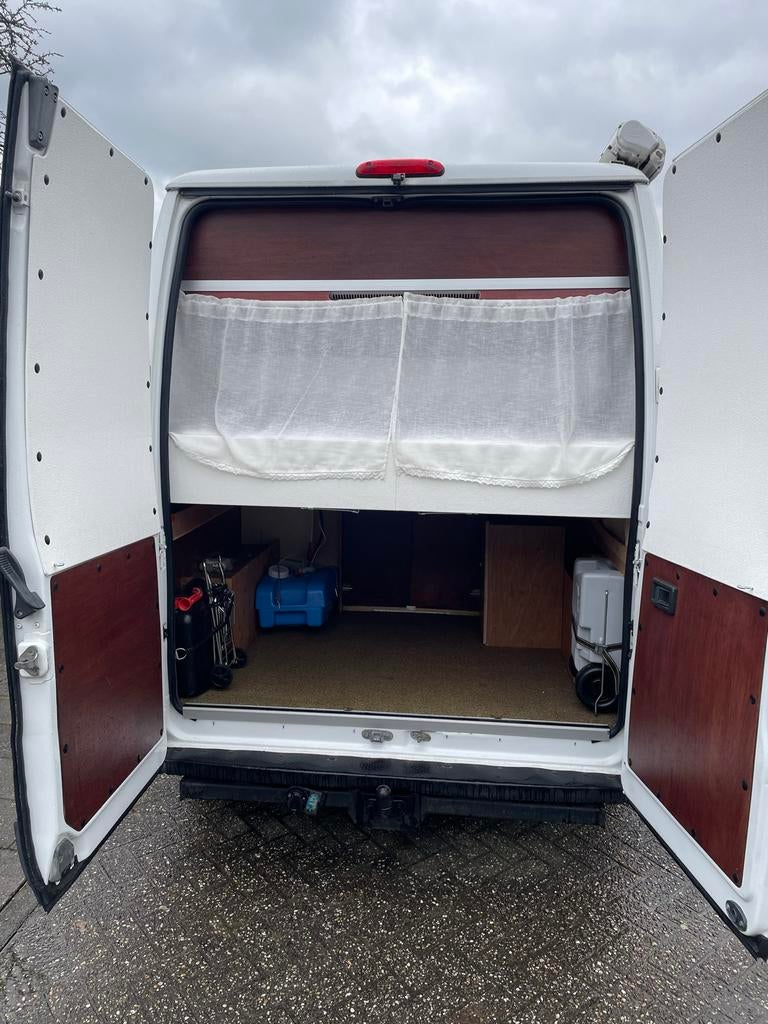 Caravans And Camping Peugeot