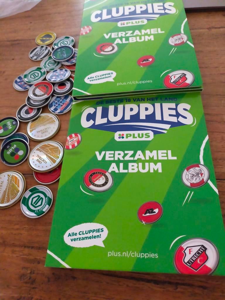 Cluppie,s en twee mappen, Ophalen