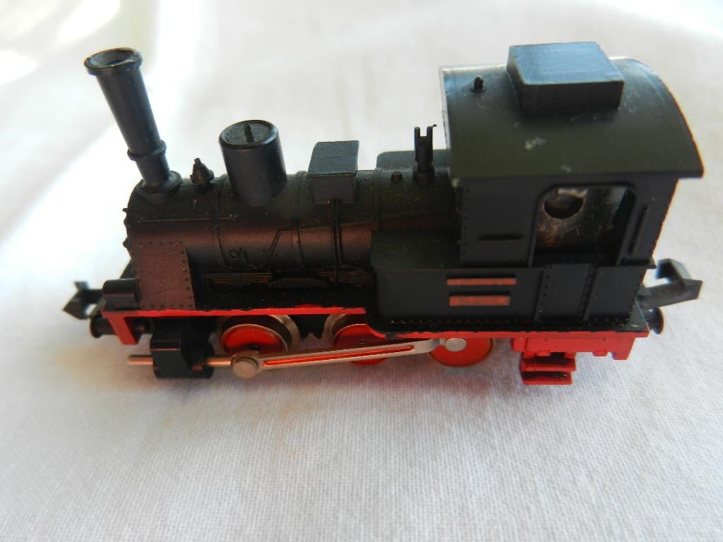 Trix mini locomotief, Ophalen, Zo goed als nieuw