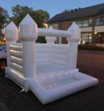 Wit springkasteel springkussen met ballenbak te huur, Ophalen, Zo goed als nieuw, Overige