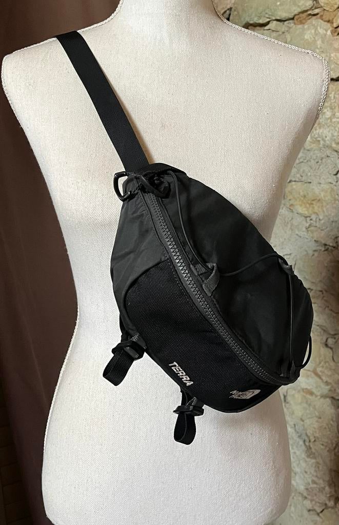 The North Face Terra Lumbar 3L, 30 cm of meer, Verzenden, Zwart, Minder dan 35 cm
