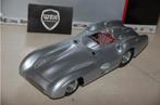 1:18 MERCEDES W196 R STREAMLINER silver M-044 CMC WRH, Verzenden, Zo goed als nieuw, Auto, Overige merken