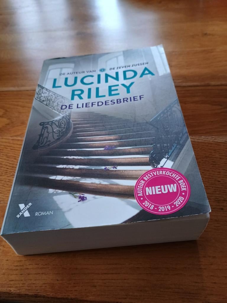 De liefdesbrief  Lucinda Riley, Boeken, Ophalen, Zo goed als nieuw