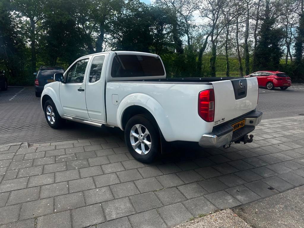 Nissan Navara 2.5 dCi SE King Cab, Gebruikt, Overige modellen, 4 cilinders, Bedrijf