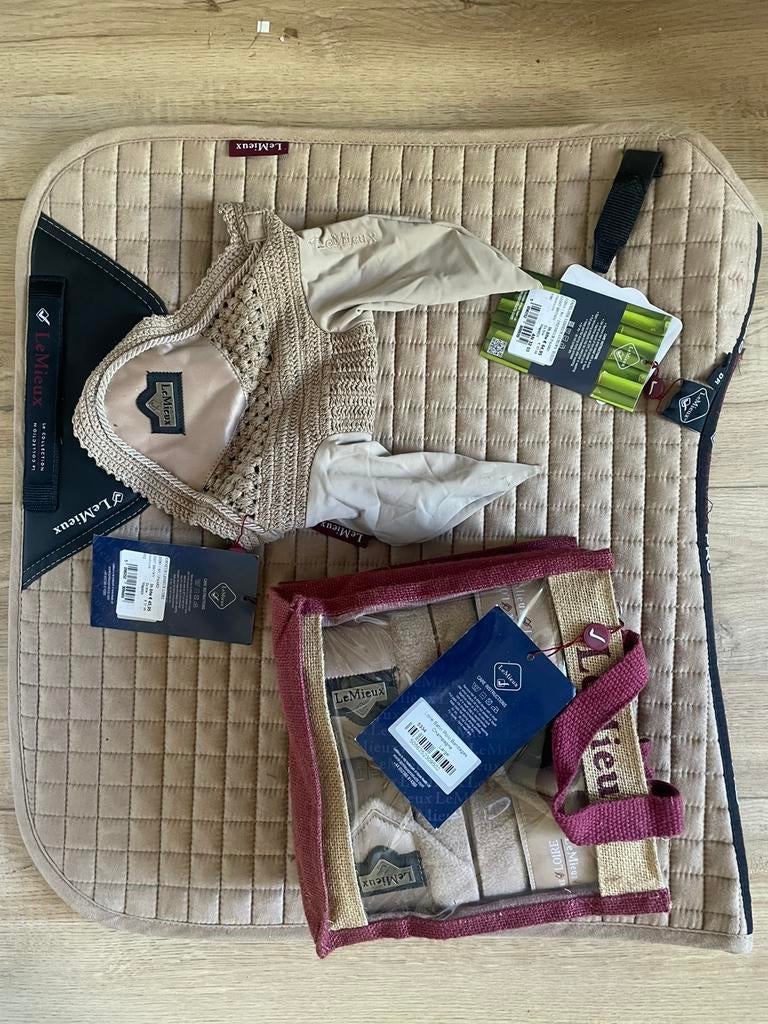 LEMIEUX Champagne nieuw, Dieren en Toebehoren, Ophalen of Verzenden, Zo goed als nieuw