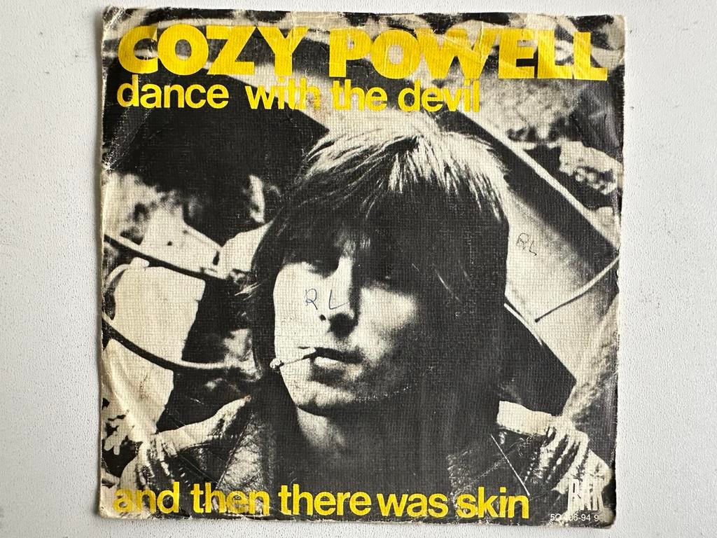 Cozy Powell - Dance With The Devil (zie beschrijving), Cd's en Dvd's, Vinyl Singles, Gebruikt, Single, Pop, 7 inch, Ophalen of Verzenden
