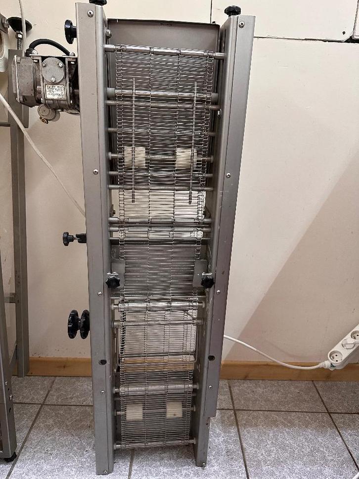 Chocolade Overtrekmachine bandbreedte, 18 cm, Antiek en Kunst, Curiosa en Brocante, Ophalen