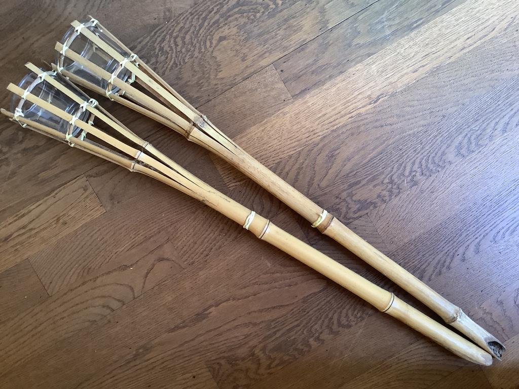 Bamboe tuinfakkels 2 stuks, Ophalen, Zo goed als nieuw