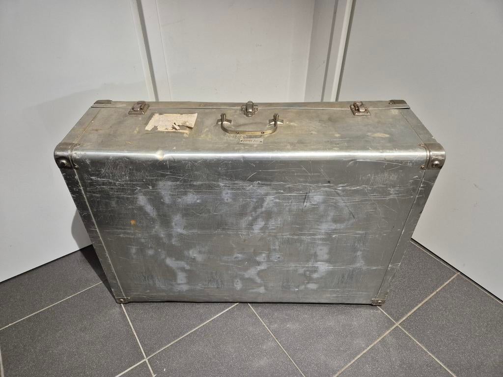 Vintage Aluminium reiskoffer, Sieraden, Tassen en Uiterlijk, Koffers, Ophalen, Onbekend, Minder dan 50 cm, Onbekend