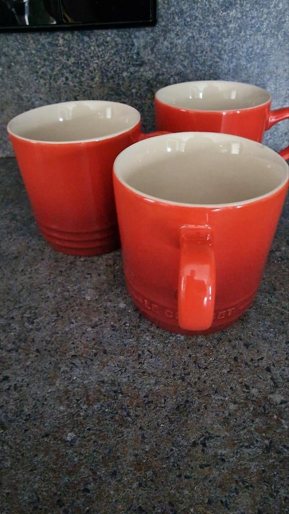 Le Creuset Mokken - Set van 3, Rood, 200ml, Huis en Inrichting, Keuken | Servies, Ophalen of Verzenden, Zo goed als nieuw, Effen