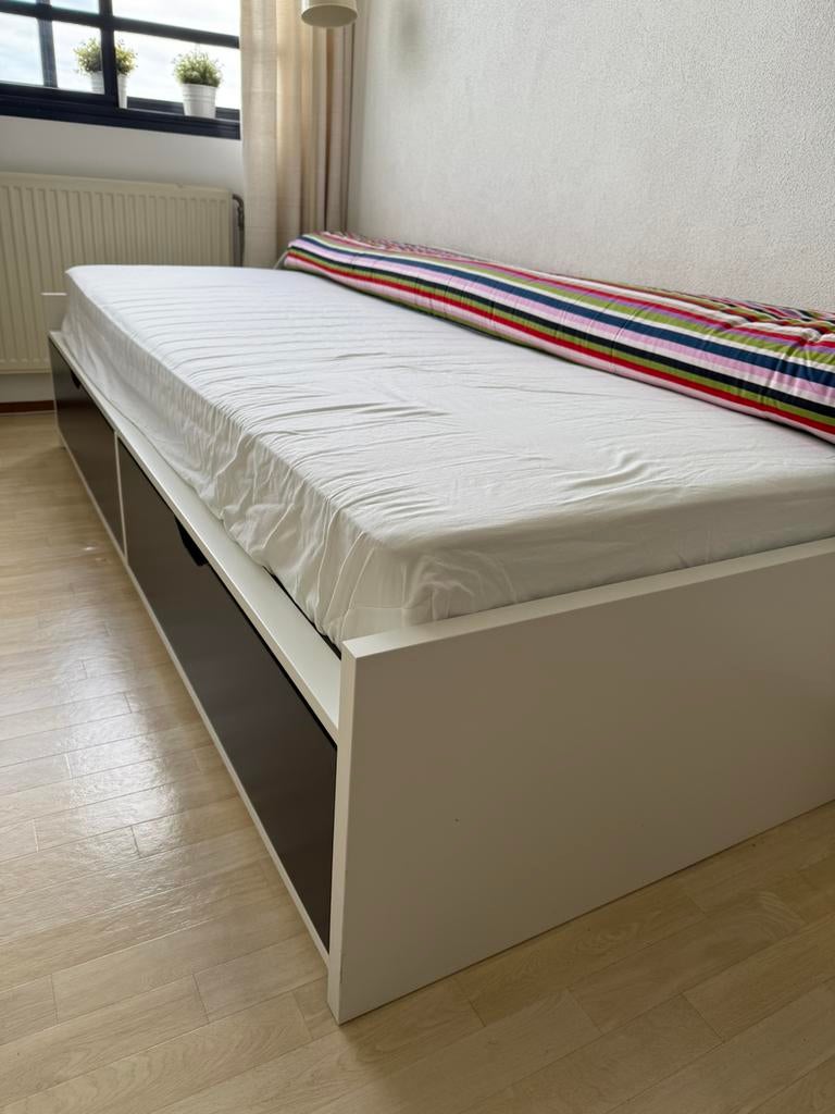 1-persoons bed met lades (incl. Matras van 90x200), Ophalen, Zo goed als nieuw, Eenpersoons, 90 cm