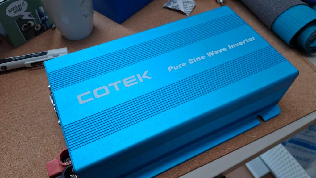 Cotek pure sinus omvormer 700w, Ophalen of Verzenden