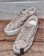Kenneth Cole - Prachtige leren sneakers maat 42 - Nieuw €120, Beige, Kenneth Cole, Nieuw, Ophalen of Verzenden