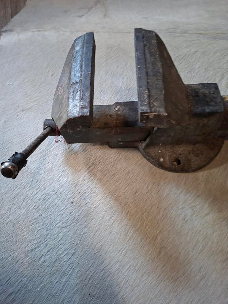 Bankschroef, Ophalen of Verzenden, Gebruikt, Minder dan 70 cm, Bankschroef