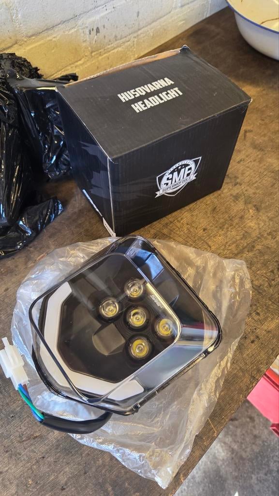 Husqvarna enduro supermoto led koplamp ledlamp, Ophalen of Verzenden