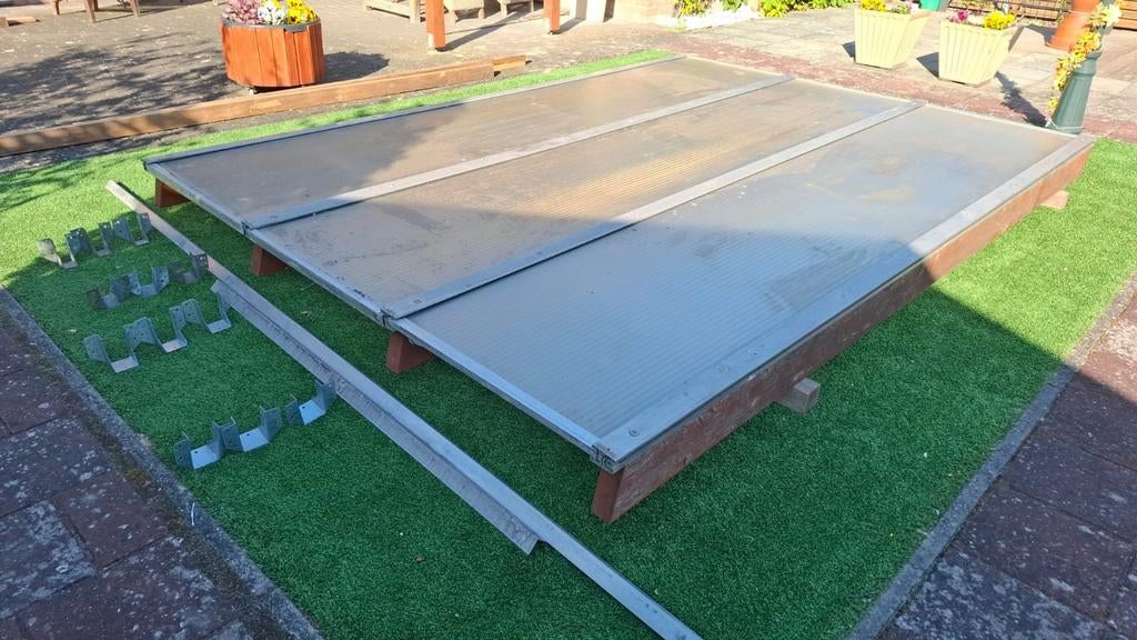 Overkapping / Afdak 242x341 cm met polycarbonaat platen, Tuin en Terras, Overkappingen, Gebruikt, Overige typen, Ophalen