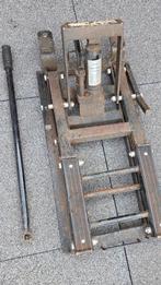 Motorkrik voor werkplaats 3 ton zonder wielen, Ophalen, Gebruikt