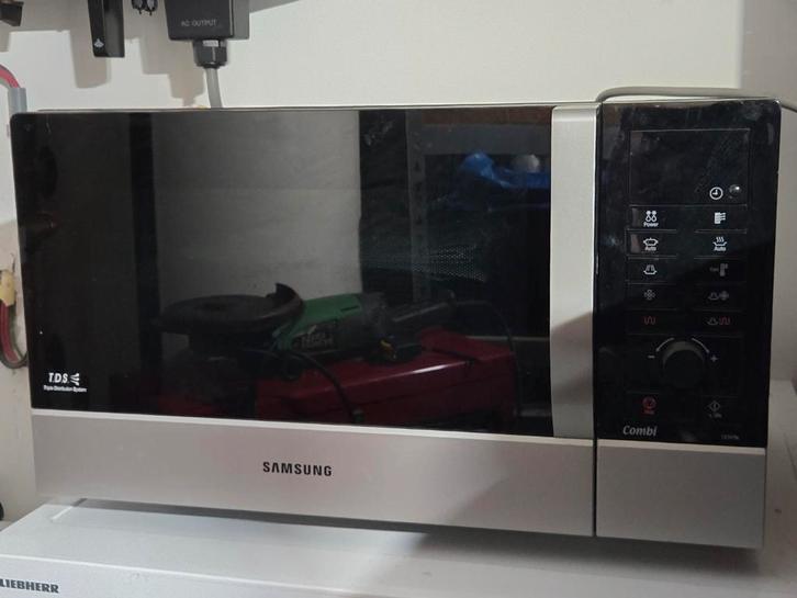 Samsung Combi Magnetron TDS  CE-107-M, Witgoed en Apparatuur, Magnetrons, Gebruikt, Vrijstaand, Combimagnetron, 45 tot 60 cm, Grill