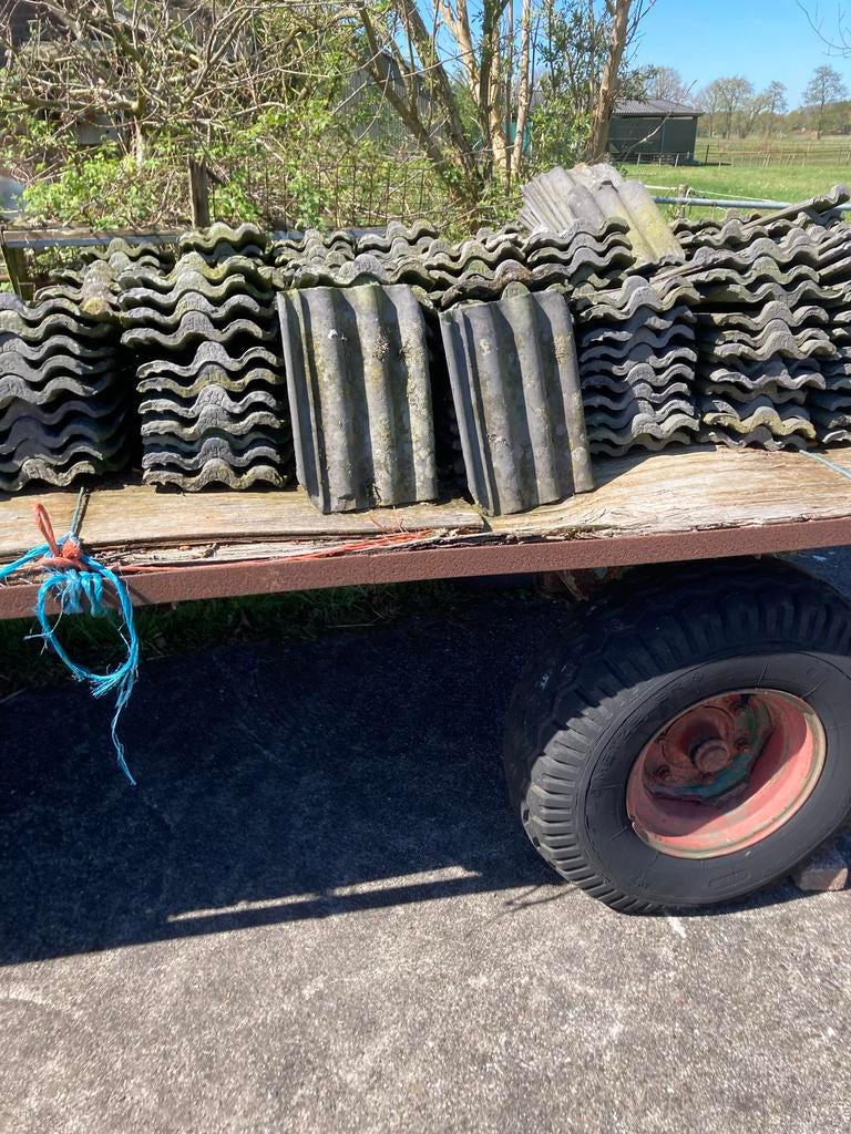 Zwarte dakpannen - ca. 250 stuks, Gebruikt, Steen of Klei, Zwart, Ophalen of Verzenden