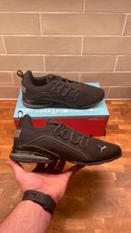Puma axelion hardloopschoenen zwart maat 44 5 sneakers, Kleding | Heren, Schoenen, Nieuw, Ophalen of Verzenden, Sportschoenen