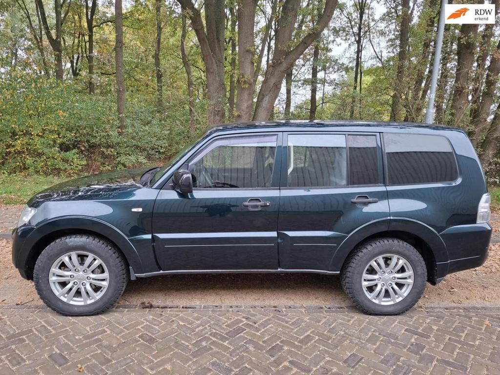 Mitsubishi MITSUBISHI PAJERO 3.2 euro 6 155482 km, Auto's, Bestelauto's, Bedrijf, Te koop, 4x4, Airconditioning, Boordcomputer