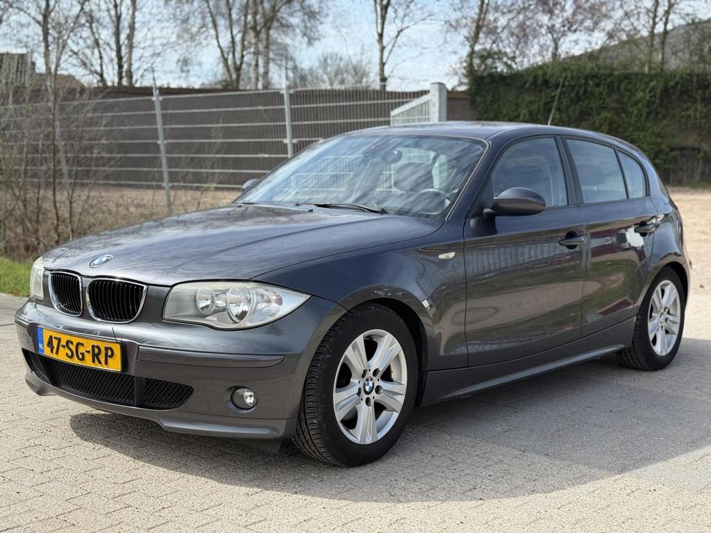 BMW 1-serie 120i High Executive AIRCO CRUISE PSENSOR LEDER, Auto's, BMW, Achterwielaandrijving, 4 cilinders, 150 pk, Handgeschakeld