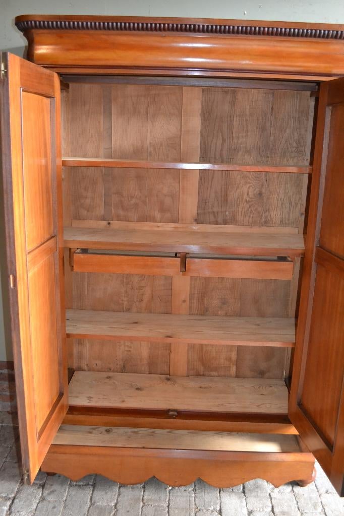 Prachtige antieke mahonie biedermeier meidenkast., Verzenden