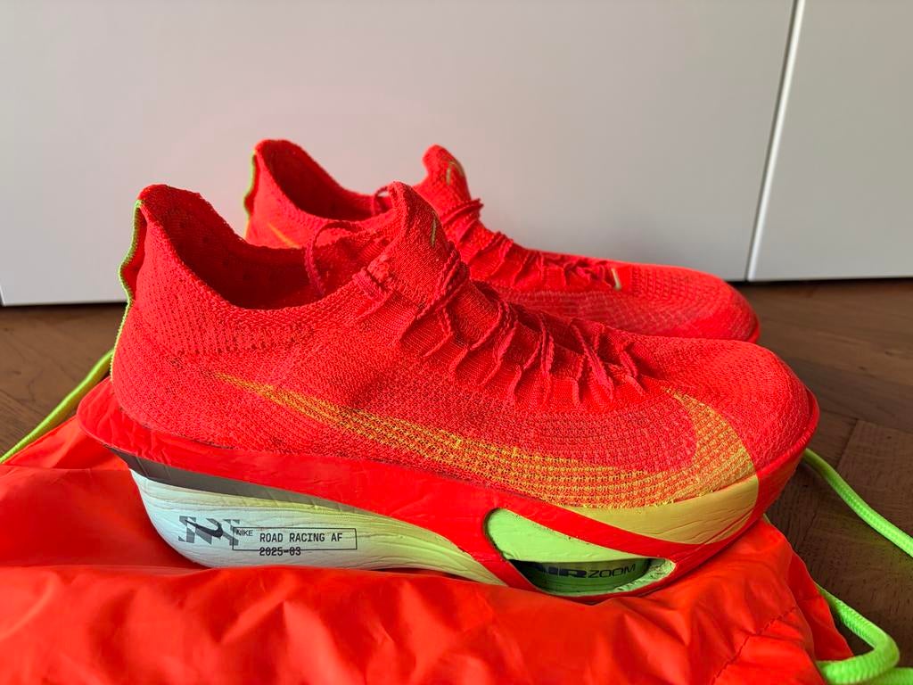 Nike Alphafly 3 hardloopschoenen maat 44.5, Sport en Fitness, Loopsport en Atletiek, Ophalen of Verzenden, Zo goed als nieuw, Hardlopen