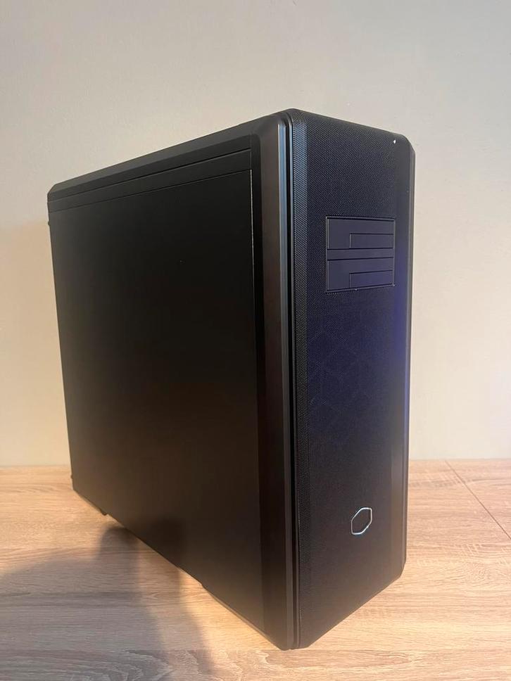 Cooler Master NR600P – Nieuw, nooit gebruikt, Computers en Software, Computerbehuizingen, Zo goed als nieuw, Ophalen