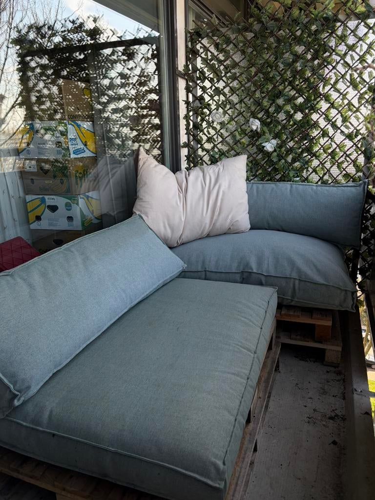 Pallets + kussens, Tuin en Terras, Tuinsets en Loungesets, Ophalen, 4 zitplaatsen, Gebruikt, Steigerhout