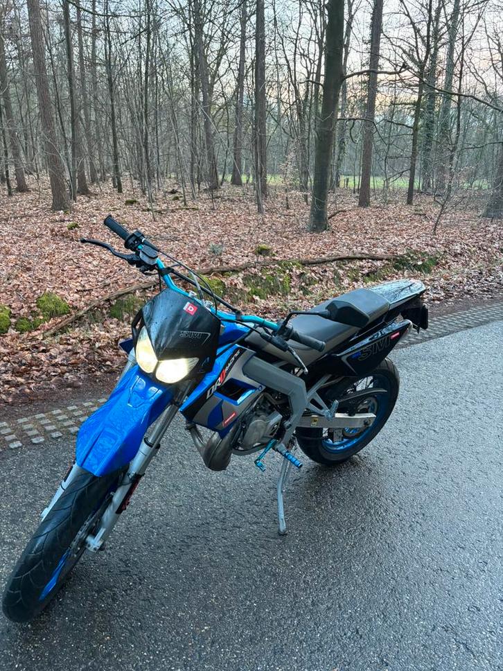 Derbi sm50 drd racing, Fietsen en Brommers, Brommers | Derbi, Zo goed als nieuw, Maximaal 45 km/u, Ophalen