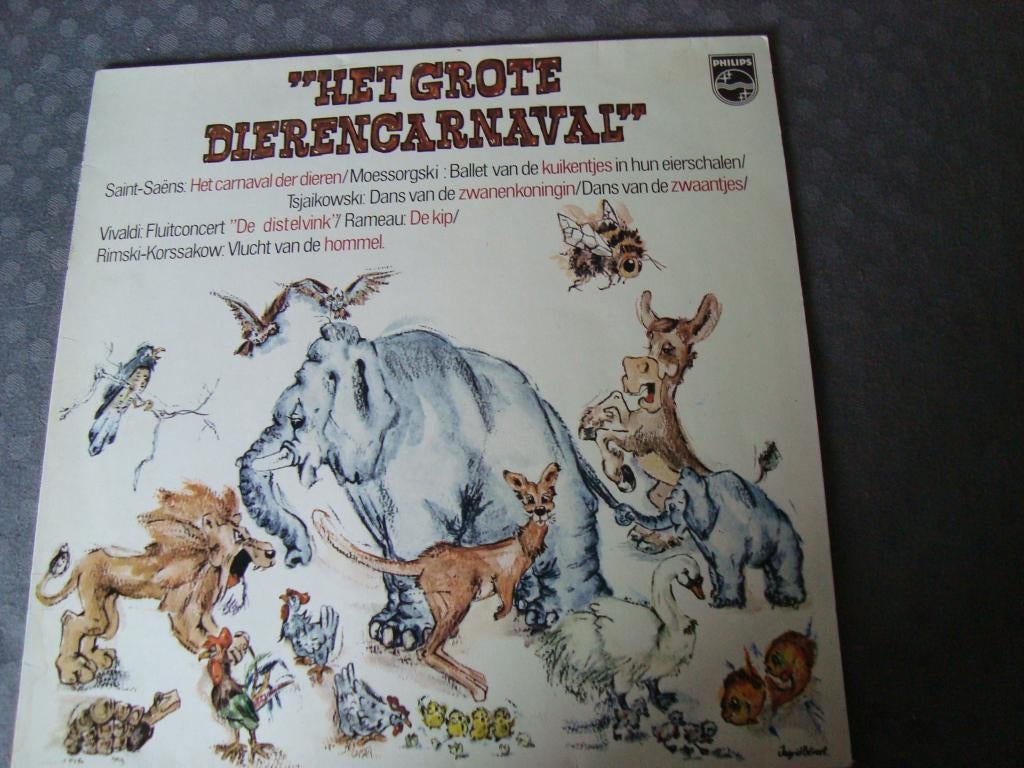 Het grote dierencarnaval, Ophalen of Verzenden, Zo goed als nieuw, 12 inch, Levenslied of Smartlap