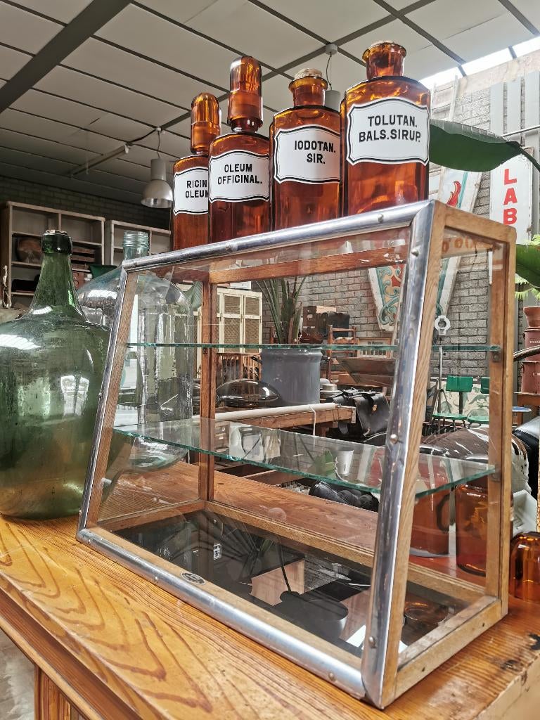 Vintage bakkersvitrine toonbank vitrine, Ophalen