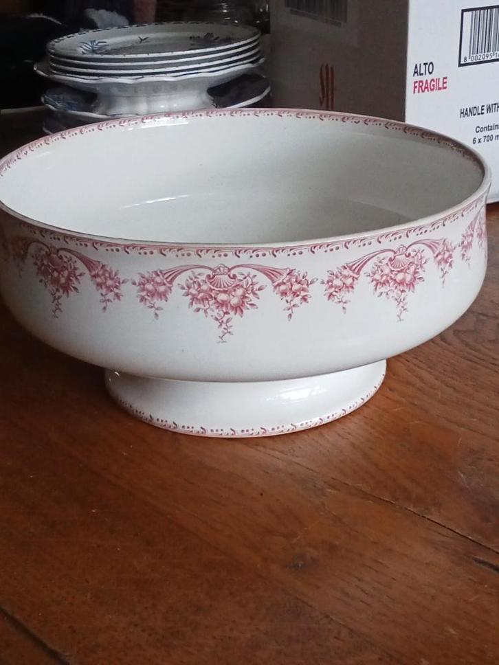 Prachtige gave grote kom merk Bfk (boch) serie FRUITS, Antiek en Kunst, Antiek | Servies los, Ophalen of Verzenden