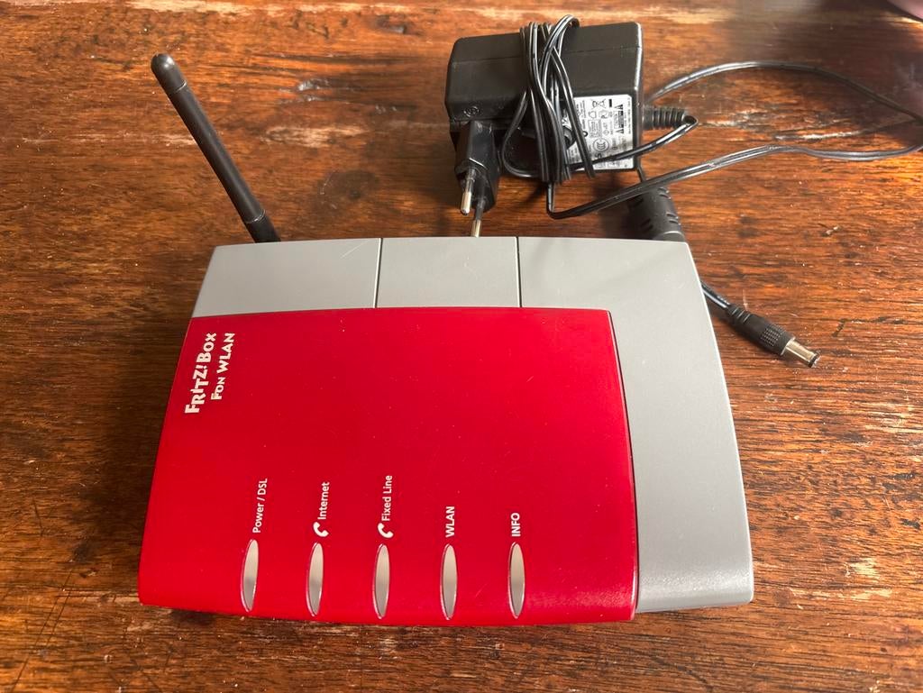 Fritz!Box Fon WLAN 7170 Annex A, Computers en Software, Routers en Modems, Gebruikt, Router, Ophalen of Verzenden