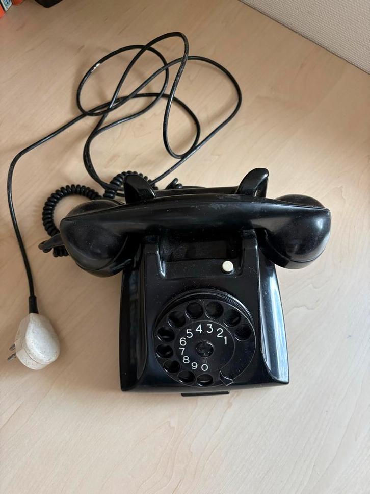 Vintage Telefoon - Klassiek Museumstuk, Telecommunicatie, Vaste telefoons | Handsets en Draadloos, Gebruikt, 1 handset, Ophalen of Verzenden