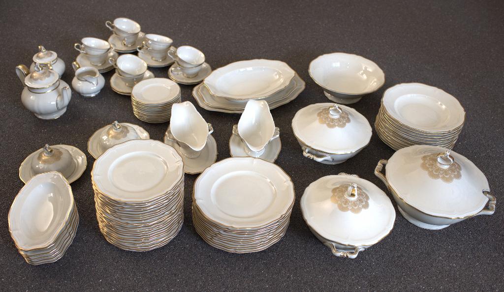Rosenthal servies, Huis en Inrichting, Ophalen of Verzenden, Zo goed als nieuw, Overige stijlen, Porselein