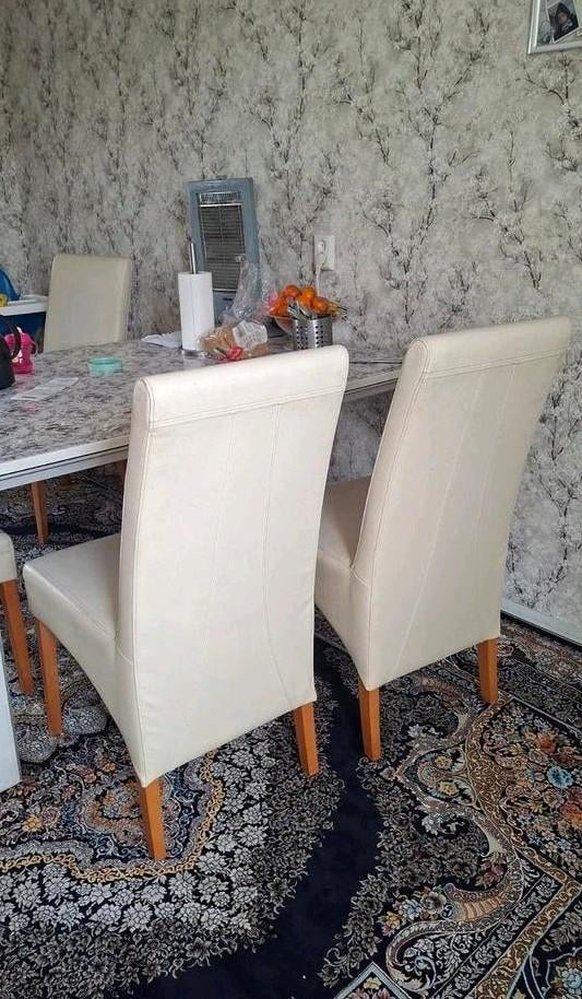 Gratis  4x Eetkamer stoelen, Ophalen, Gebruikt, Vier
