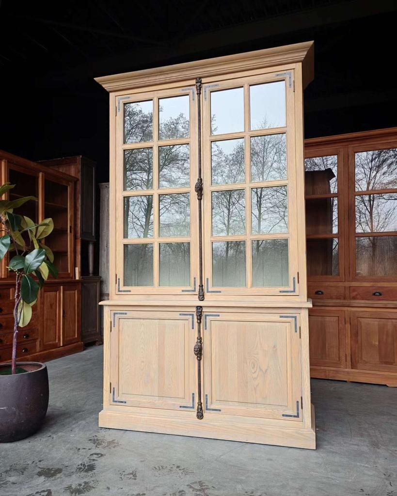 Zeer mooie eikenhouten vitrinekast | Franse buffetkast #2658