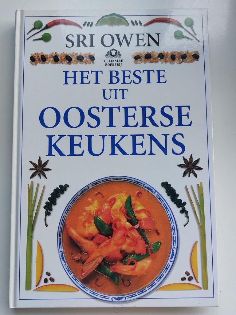 Het beste uit de oosterse keuken, Ophalen of Verzenden, Zo goed als nieuw, Sri owen, Azië en Oosters
