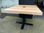 Eettafel Licht Eiken op metalen voet. 95/95/75, Ophalen, 50 tot 100 cm, Zo goed als nieuw, 150 tot 200 cm