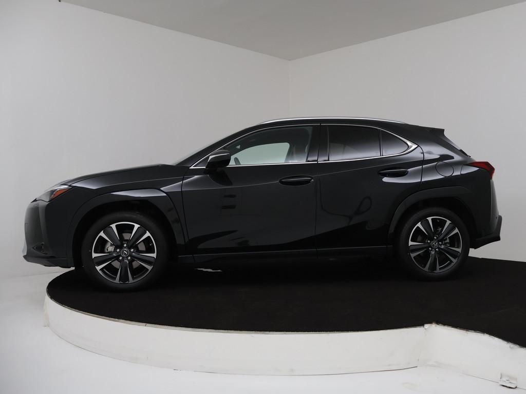 Lexus UX 250h Executive Line | President Pack | (bj 2024), Automaat, 12 maanden, 4 cilinders, Zwart