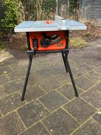 Te koop een zaagmachine plus handgereedschap, Doe-het-zelf en Verbouw, Gereedschap | Zaagmachines, Ophalen, Gebruikt, Cirkelzaag