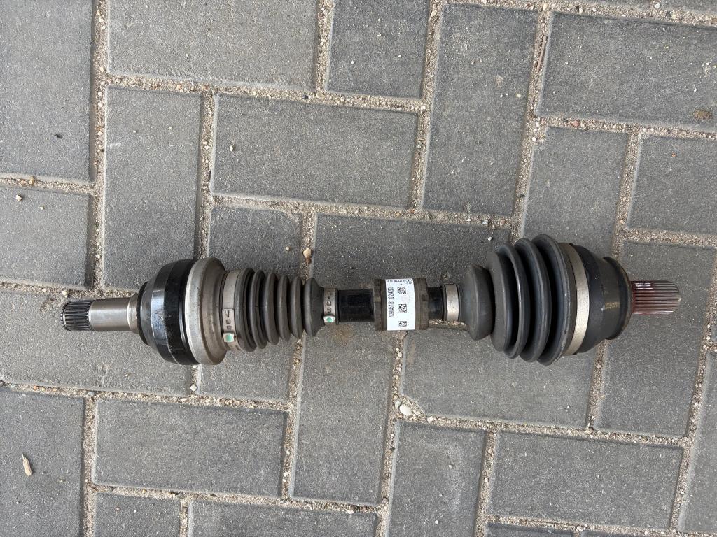 Aandrijfas A1773302901 Links, Gebruikt, Mercedes-Benz, Niet ingevuld, Mercedes