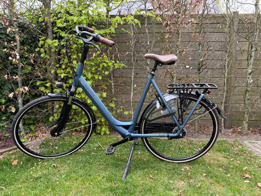 Hele nette Gazelle dames fiets, Fietsen en Brommers, Fietsen | Dames | Damesfietsen, Ophalen, Versnellingen, 56 cm of meer, Zo goed als nieuw