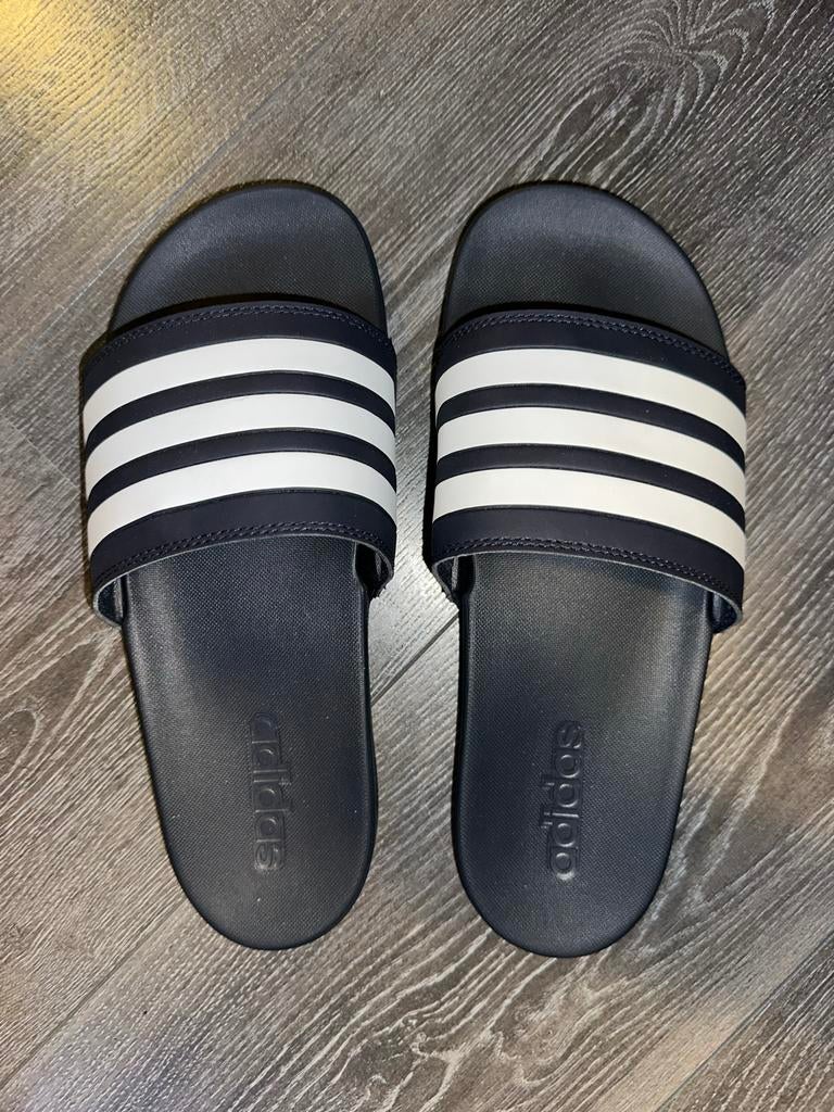 Adidas Adilette comfort badslippers, maat 42 (ongedragen), Kleding | Heren, Schoenen, Slippers, Blauw, Ophalen of Verzenden, Zo goed als nieuw