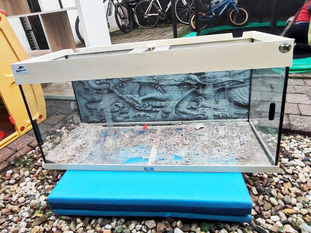 Aquarium 200L lek, Ophalen, Leeg aquarium