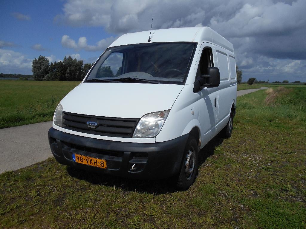 LDV Maxus 2007 2.5 Diesel Handbak JAAR APK, Auto's, Voorwielaandrijving, Stof, 2000 kg, LDV