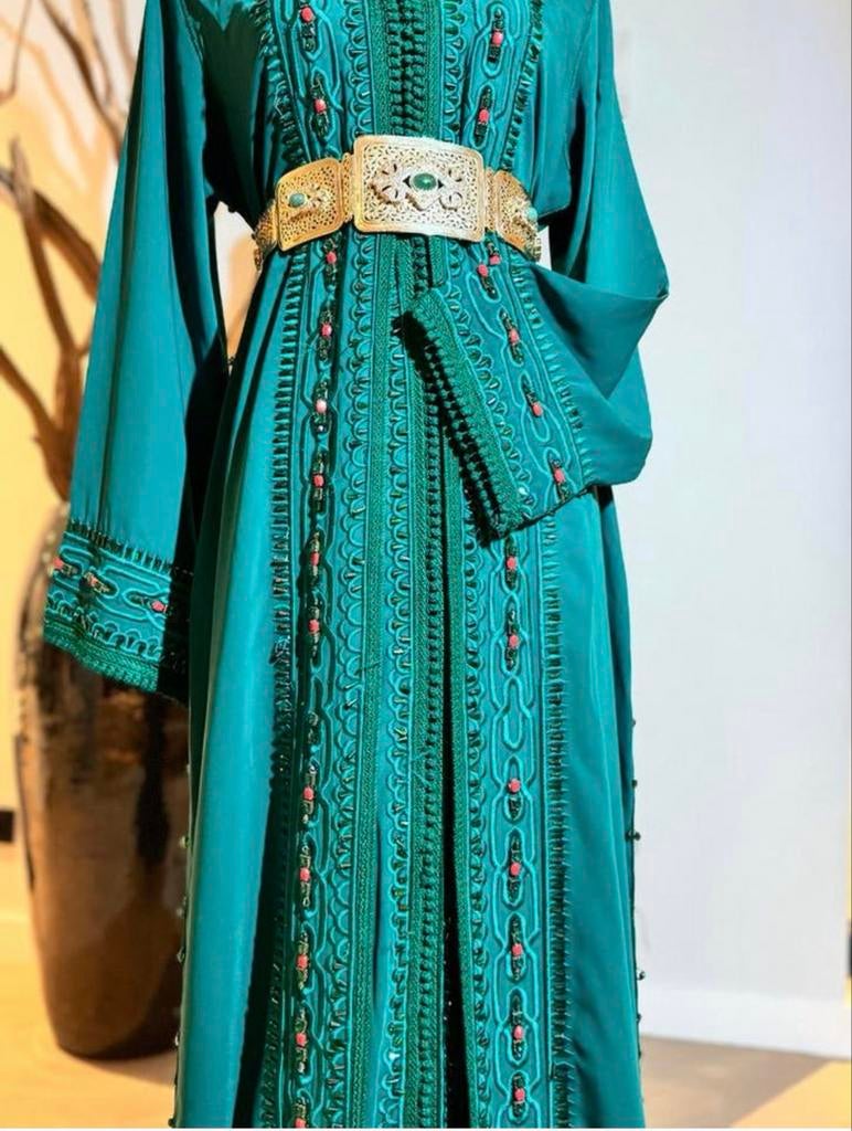 Prachtige groene takshita / kaftan, Maat 38/40 (M), Ophalen of Verzenden, Zo goed als nieuw, Onder de knie